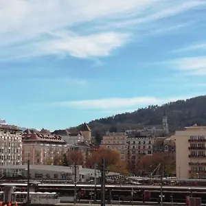 https://le-sanctuaire-a-50-metres-de-la-gare.hotels-rhonealpes.com