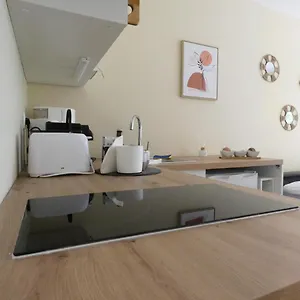 https://le-studio.inbrittany.com
